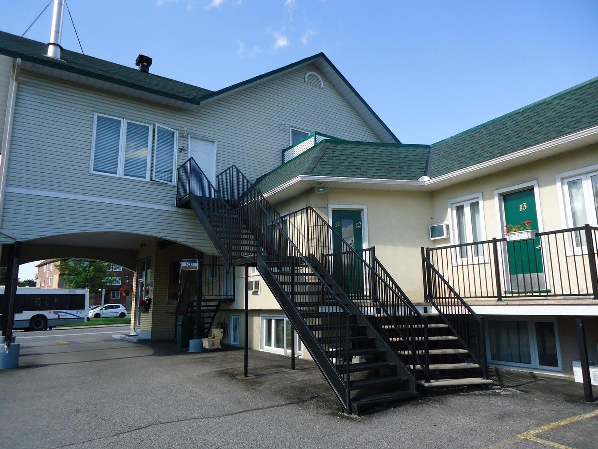 Hull Motel Chateauguay מראה חיצוני תמונה